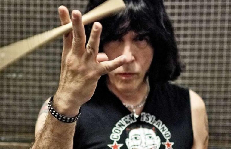La leyenda viva Marky Ramone de los «Ramones» tocará en Ciudad Real
