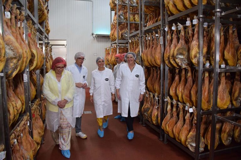 El Gobierno de Castilla-La Mancha subraya el impulso de la industria agroalimentaria en la internacionalización de la economía de la región