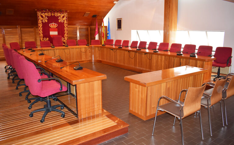 Puertollano: El Auditorio «Pedro Almodóvar» acoge este sábado la toma de posesión de la nueva Corporación Municipal
