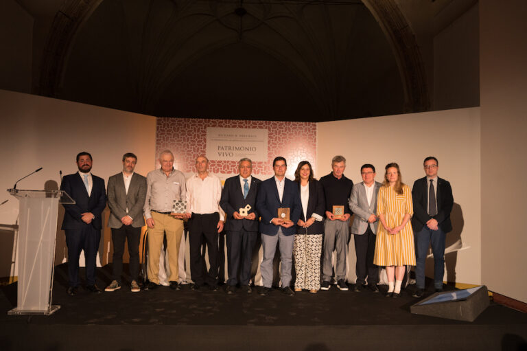 El ciudadrealeño Vicente Casero recoge el Premio de las Artes Driehaus por la restauración de los Molinos de Viento de La Mancha