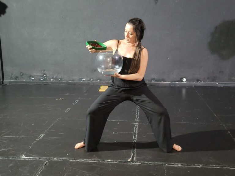 Estreno de “Ojos: Casi un paraíso perdido“, de Elena Mora Sanroma, en Teatro de La Sensación de Ciudad Real