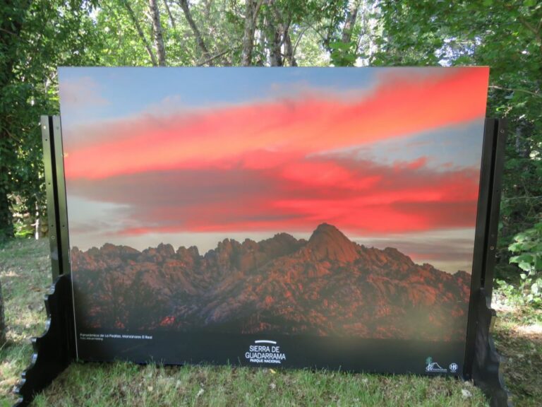 Exposición de fotografías “Paisaje del Guadarrama”, de H&H creaciones, Nuria Hijano y Mikael Helsing, en Rascafría (Madrid)