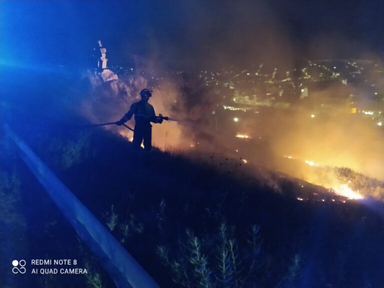 Puertollano: Incendio intencionado en la variante del Minero