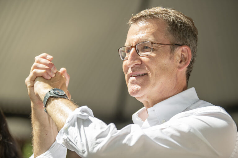 Feijóo dice que Sánchez se «encerró» para «nada» ante el debate y apela al voto útil al PP para evitar el bloqueo