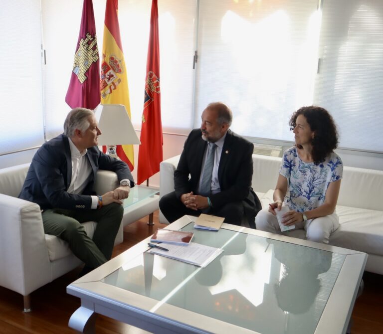 <strong>La UCLM y el Ayuntamiento de Ciudad Real firmarán un acuerdo marco de colaboración que recoja las actividades entre ambas instituciones</strong>