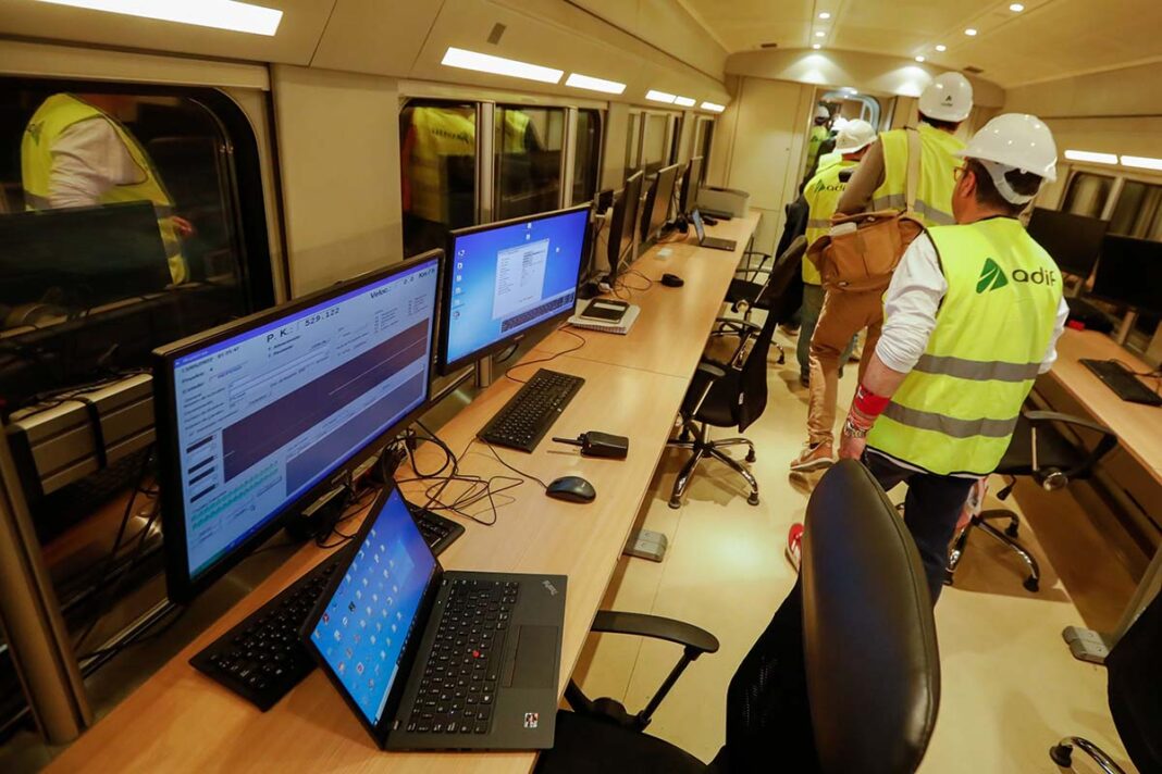 Adif inicia las pruebas de seguridad del AVE en Murcia