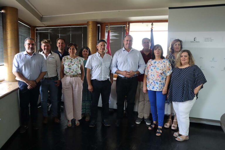 La Consejería de Agricultura, Ganadería y Desarrollo Rural inicia una ronda de contactos con las organizaciones agrarias y Cooperativas Agroalimentarias