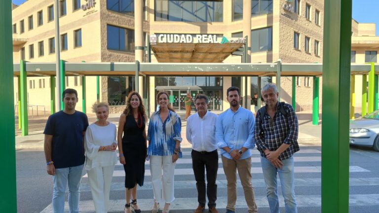 Fúnez afirma que  “Ciudad Real no puede permitirse el deterioro del servicio de los trenes AVANT y se necesita mejorarlo cuanto antes”
