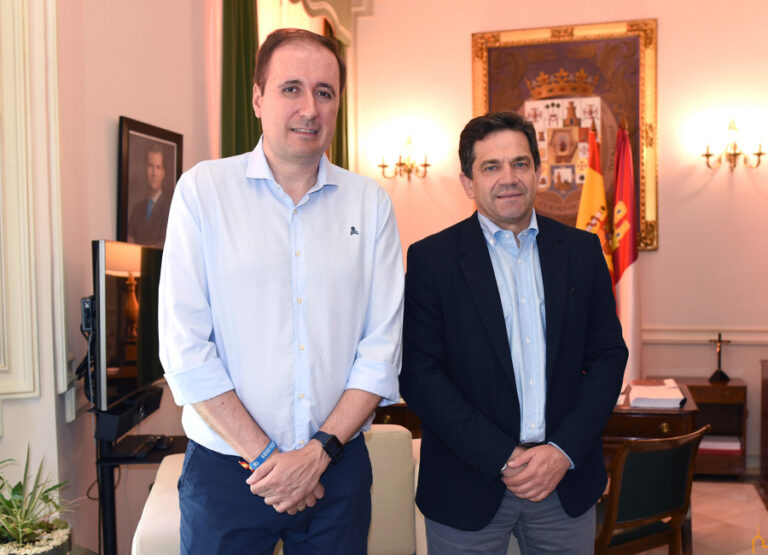 Luis Ramón Mohíno se marca la prioridad de renovar las redes de agua potable, la construcción de un centro de día y ocupacional y el nuevo cuartel de la Guardia Civil de Miguelturra