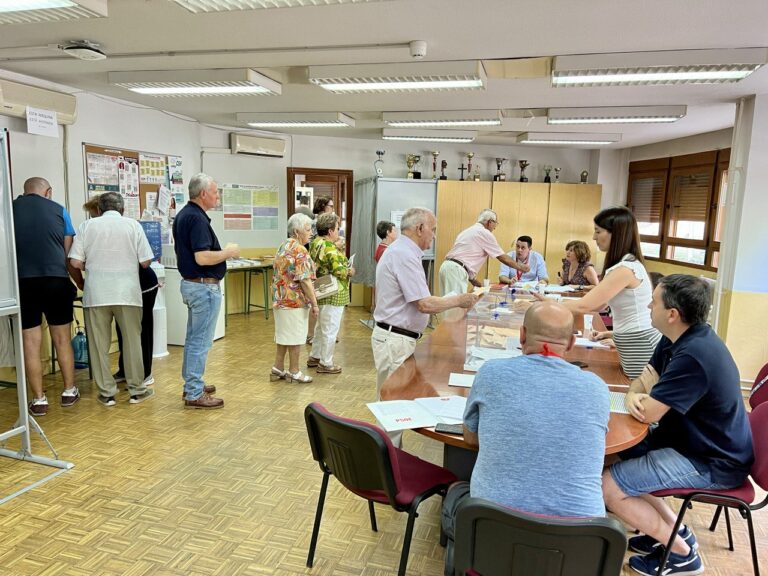 Notable aumento de la participación electoral en la provincia de Ciudad Real, con un 45,4% hasta las 14.00 horas