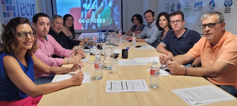 La Asociación Provincial de Estaciones de Servicio analiza la situación del sector