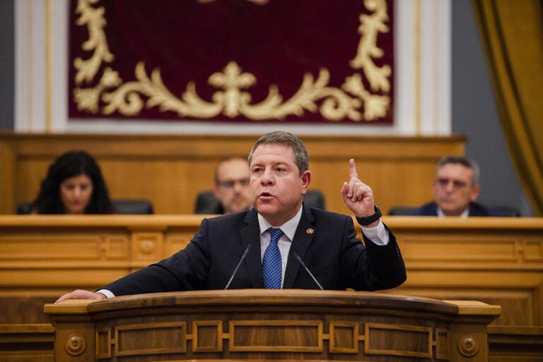 Emiliano García-Page apuesta por “seguir cambiando” Castilla-La Mancha en un Gobierno “con la gente” y “sin frentismo ni odio social”