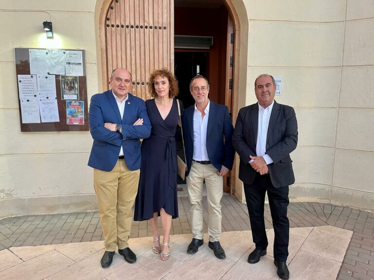 El Gobierno de Castilla-La Mancha resalta en Poblete su apoyo a las tradiciones como seña de identidad de nuestros pueblos