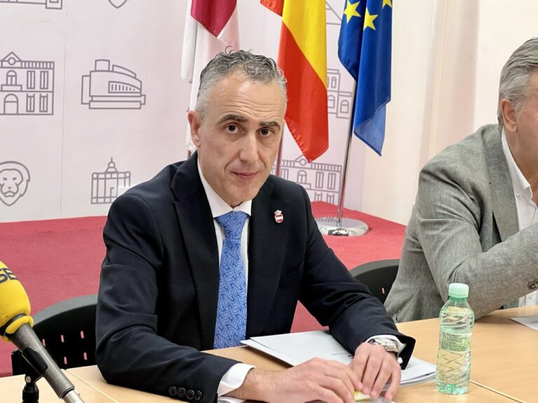 El curso político de Puertollano se despide con ráfaga de polémicas y un continuará: «habrá más cambios»