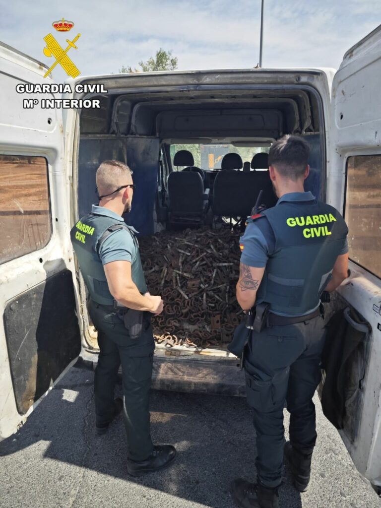Los 7 detenidos tras robar 3.000 kilos de material ferroviario en Consuegra suman 30 delitos en la provincia