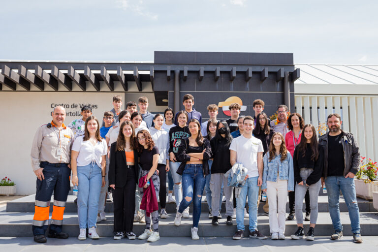 El Complejo Industrial de Puertollano recibe la visita de más de 400 personas