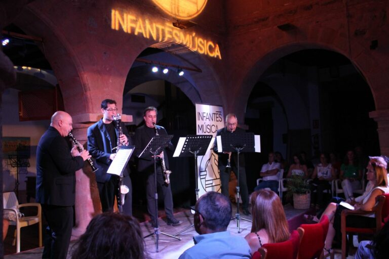 Continúa el Ciclo de conciertos de Infantes Música con la actuación de  MAD4clarinets