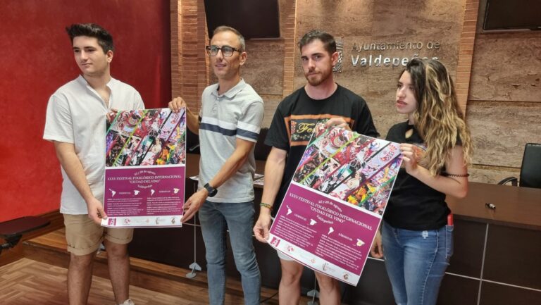 Valdepeñas celebra este fin de semana el XXXV Festival Internacional de Folklore ‘Ciudad del Vino’