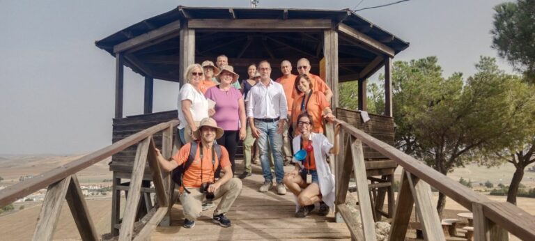 Poblete muestra a las evaluadoras de la UNESCO el desarrollo ‘bottom-up’ de su identidad volcánica en el proyecto de Geoparque