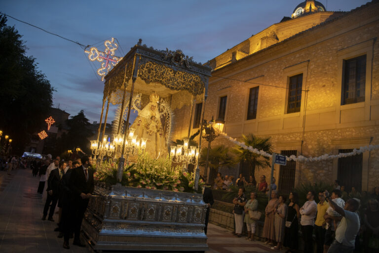 A los 100 años de Santa María del Prado en nuestras calles