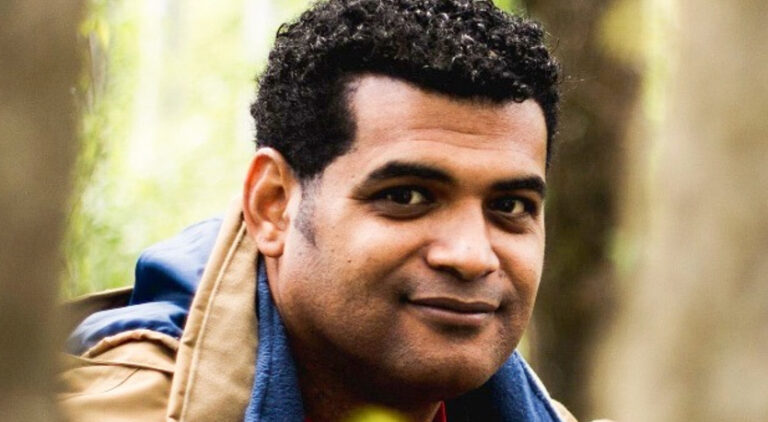 Wilfredy Rodríguez Morel publica su libro de poemas «Extracto de Amor»