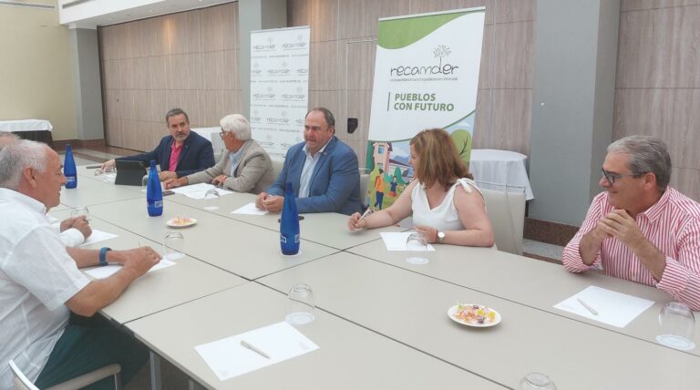 El Gobierno regional asignará esta semana 94 millones de euros a los 29 Grupos de Acción Local seleccionados para impulsar sus estrategias de desarrollo