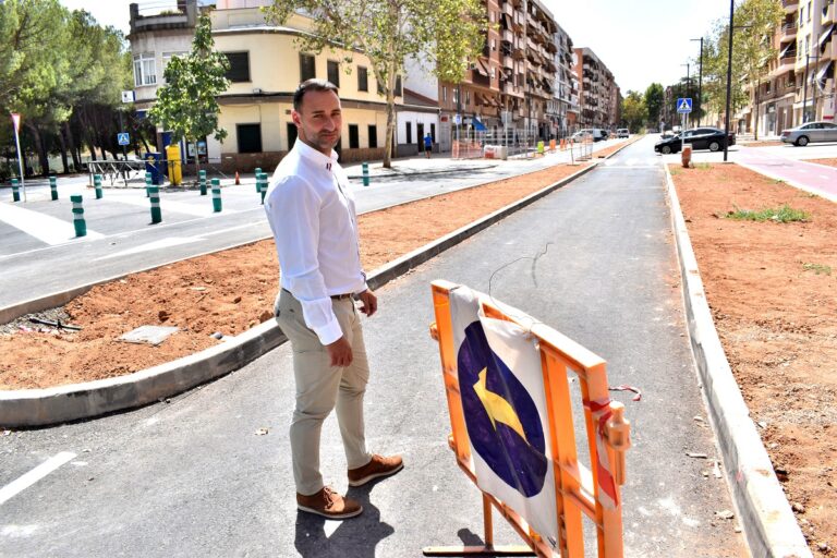 Puertollano: Abierta al tráfico en doble sentido la remodelada calle Ancha