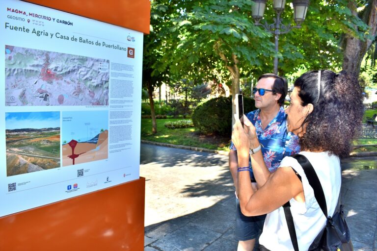 La Fuente Agria y la Casa de Baños de Puertollano, señaladas como «geositios» con nuevos carteles informativos
