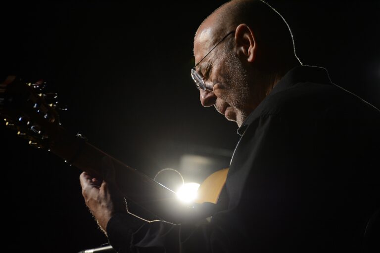 El guitarrista Óscar Herrero será el ‘Tomellosero Ausente 2023’