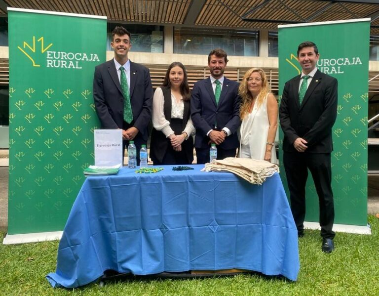 Eurocaja Rural acerca sus propuestas de empleabilidad en la V edición del ‘Meeting Point de Prácticas Externas’ de la Universidad de Alicante