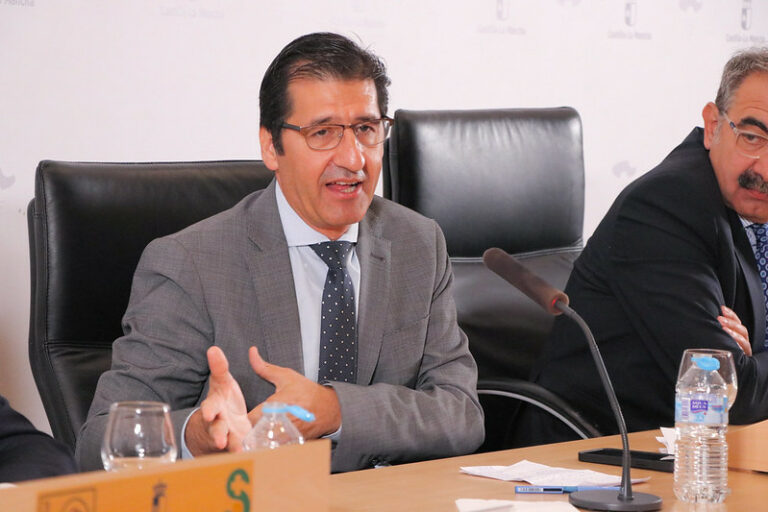 El Gobierno de Castilla-La Mancha, «horrorizado» por el «negacionismo» de Vox ante la violencia machista, ve «incomprensible» anular puntos violeta