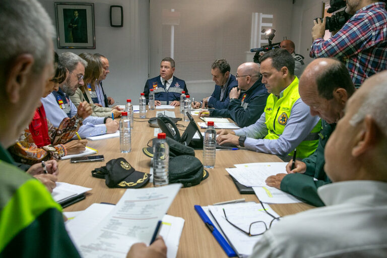 García-Page avanza que Castilla-La Mancha solicitará “mañana mismo” la “declaración de zonas gravemente afectadas” por la DANA