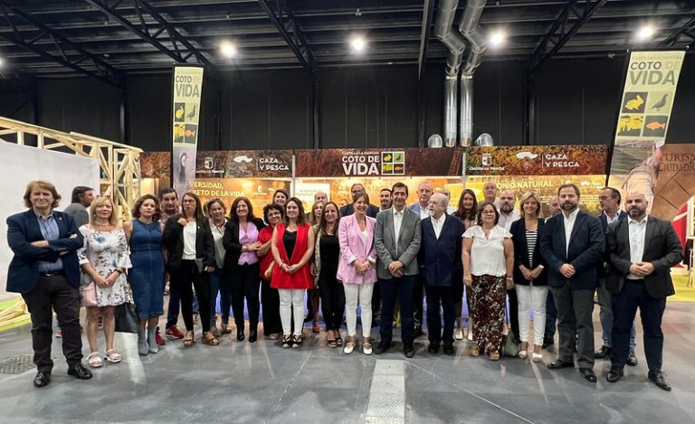 El Gobierno regional avanza que Castilla-La Mancha llegará a las 13.000 hectáreas de cotos sociales, con la apertura de uno nuevo en Puebla de Don Rodrigo, para hacer accesible la caza a toda la ciudadanía