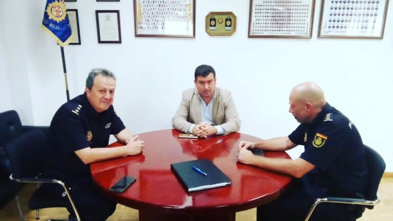 El concejal de Seguridad se reúne con los mandos de la Policía Nacional en Ciudad Real