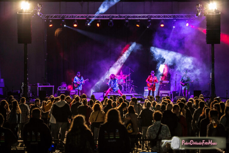 Más de 800 asistentes disfrutaron de las bandas locales de Ciudad Real