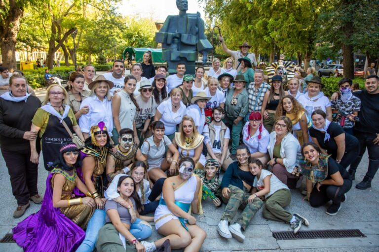 Purpurina, Indomables y Sueños del Arte de Puertollano organizan con éxito la yincana «Indiana Jones en busca del minero de oro»