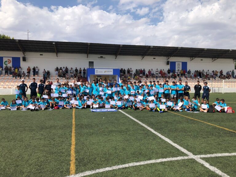 La familia mancheguista clausura su campus de tecnificación