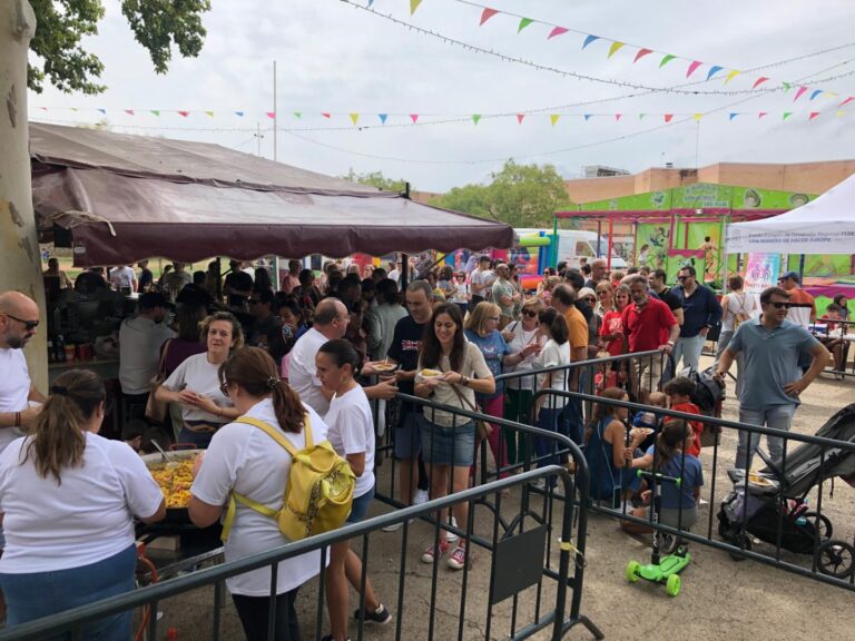 Las fiestas dinamizan la vida del barrio Nuevo Parque