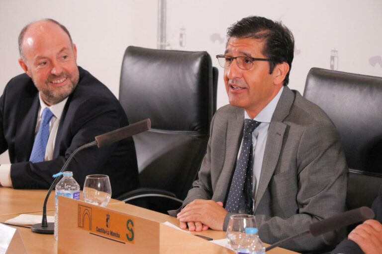 El Gobierno regional se reunirá la próxima semana con los agentes sociales para seguir avanzando en su compromiso de “gobernar para todos y con todos”