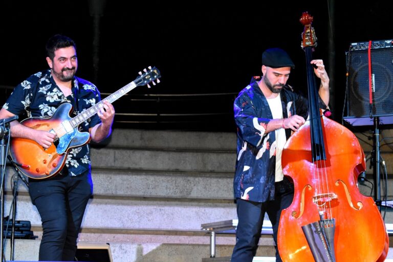 Puertollano: El jazz fusión de David Ruiz hechiza las noches del «Puerto Festival»