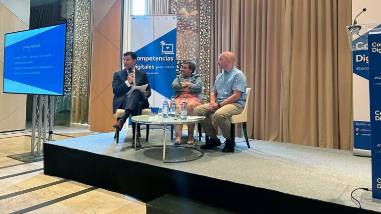 El Gobierno de Castilla-La Mancha forma a más de 3.200 personas con el proyecto ‘Competencias Digitales para Crecer’ para superar la brecha digital