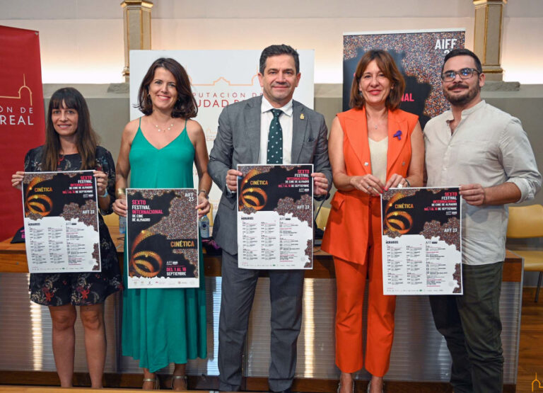 Valverde destaca el Festival Internacional de Cine de Almagro y la cultura como motor de desarrollo del territorio y generador de oportunidades en el medio rural