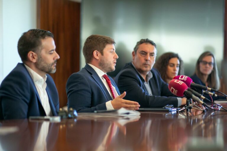 El Gobierno regional duplicará las ayudas para la rehabilitación de viviendas unifamiliares y de bloques de pisos ampliándolas en 29 millones de euros
