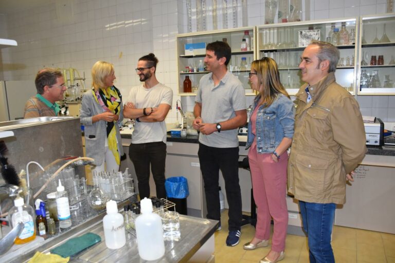 El Gobierno regional pone en marcha a través del IRIAF la primera línea de investigación en hongos cultivados 