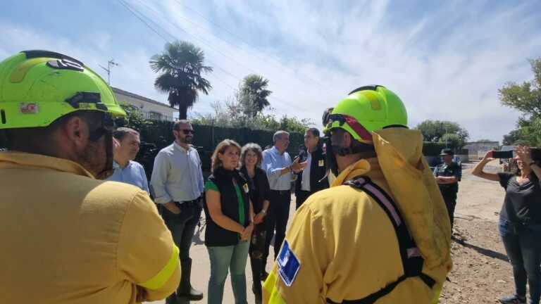 El Gobierno regional destaca la labor de servicio público del Plan Infocam por su colaboración en las tareas de rescate y achique de agua por la DANA