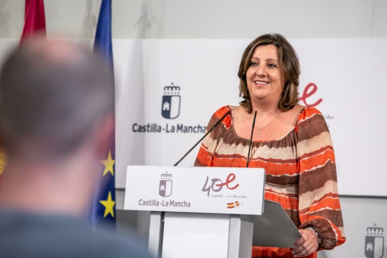 El Gobierno regional impulsa una novedosa línea de ayudas dotadas con 1,2 millones de euros para apoyar la creación y fortalecimiento de ecosistemas industriales