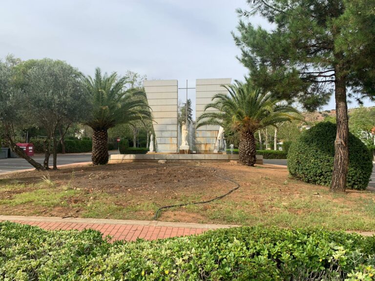 El Ayuntamiento de Puertollano plantará miles de flores y mantendrá «a diario» parques y jardines