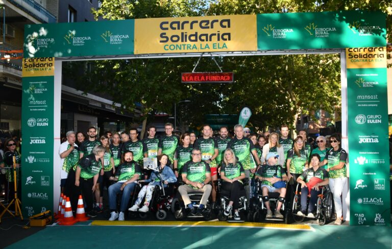 La Carrera Solidaria de Fundación Eurocaja Rural Contra la ELA llena las calles de Toledo con 4.000 participantes
