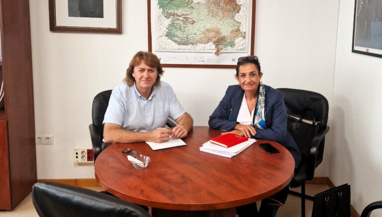 El Gobierno de Castilla-La Mancha y la Asociación de Hostelería y Turismo de Ciudad Real analizan la nueva normativa aplicable a hoteles