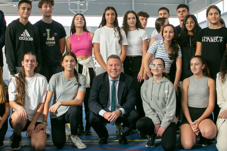 García-Page avanza “un incremento del 0,5 por ciento” en la retribución de los empleados públicos y “más de 2.000 millones” contra la despoblación